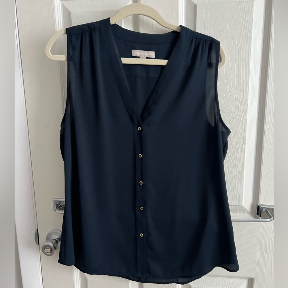 Banana Republic navy blue short sleeve button down blouse